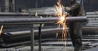 Цена на сварные работы в Невинномысск - расчет стоимости сварных работ цена от 1258 руб.